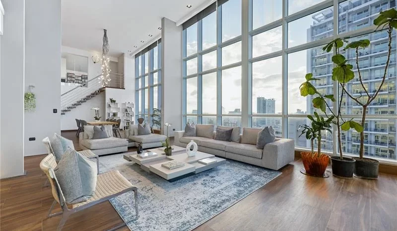 Property interior view 1