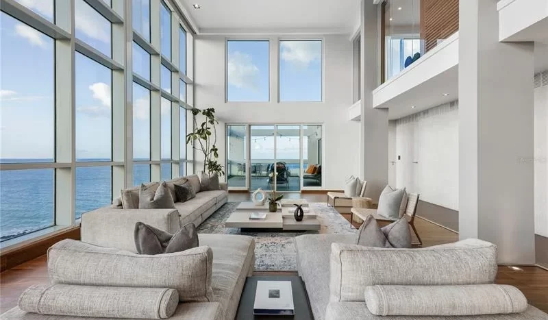 Property interior view 2